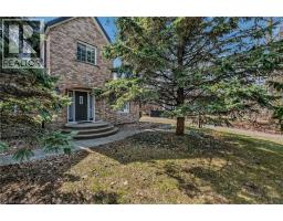 208 VICTORIA Street - 2