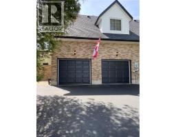 208 VICTORIA Street - 6