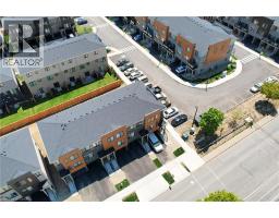 2 REID Avenue N - 34