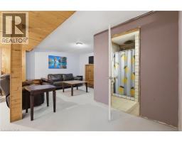 8 ABBOTT Lane - 33