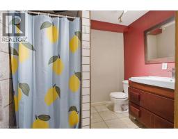 8 ABBOTT Lane - 35