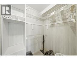 416 LIMERIDGE Road E UnitNo. 303 - 21