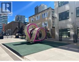 60 CHARLES Street W UnitNo. 1602 - 40