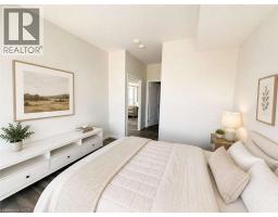 60 CHARLES Street W UnitNo. 1602 - 5