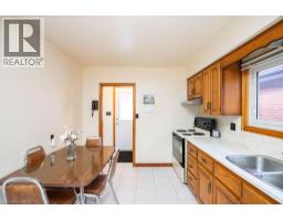 313 BARTON Street W - 11