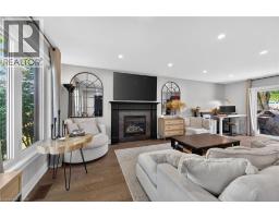 1 SANDRINGHAM Avenue - 5