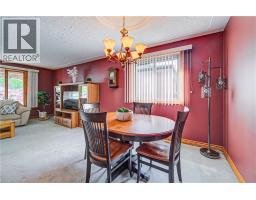 119 MARTINGLEN Crescent - 10