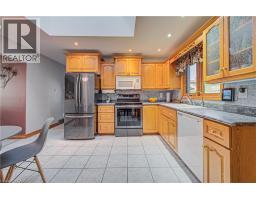 119 MARTINGLEN Crescent - 11
