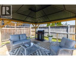 10 REDBUD Crescent - 32