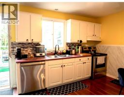 74 LILLIAN Drive UnitNo. B - 8