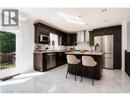 357 PARKVALE Drive - 18