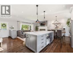 600 DEBORAH Crescent - 10