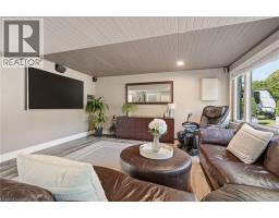 600 DEBORAH Crescent - 18