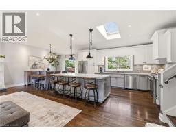 600 DEBORAH Crescent - 2