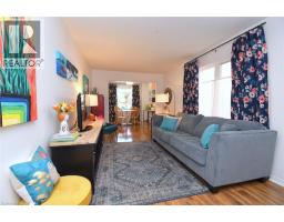 27 HARNESWORTH Crescent - 6