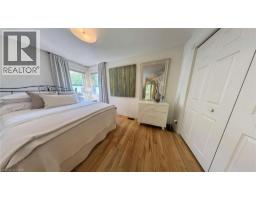 251 KENSINGTON Boulevard - 18
