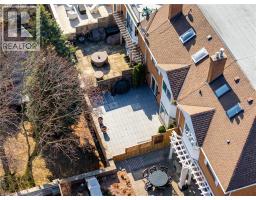 23 CHISHOLM Street - 29