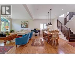 31 PARKVALE Drive - 10