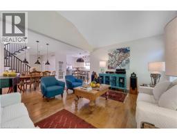 31 PARKVALE Drive - 12