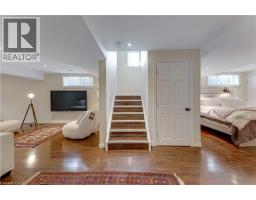 31 PARKVALE Drive - 18
