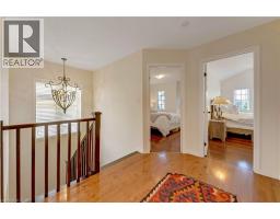 31 PARKVALE Drive - 26