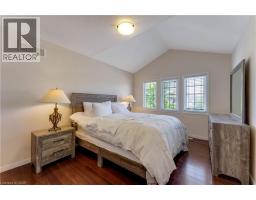 31 PARKVALE Drive - 27
