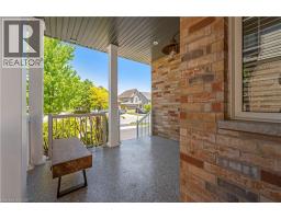 31 PARKVALE Drive - 3