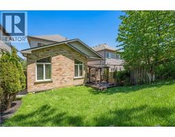 31 PARKVALE Drive - 35