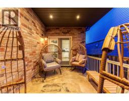 31 PARKVALE Drive - 41