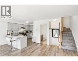 19 ROXANNE Drive UnitNo. 119 - 9