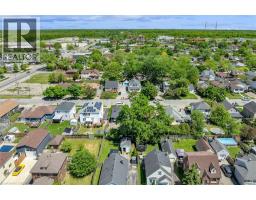 19 LYONS Avenue - 39