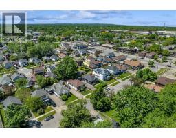 19 LYONS Avenue - 40