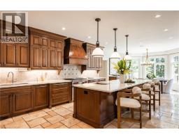 2096 LAKESHORE Road E - 13