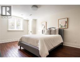 2096 LAKESHORE Road E - 38