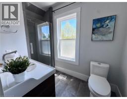 40 WOODLAND Avenue - 18