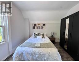 40 WOODLAND Avenue - 19