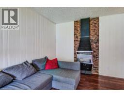 173 GLEN Road - 9