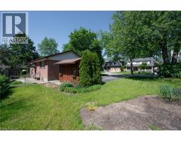 1304 AVON Crescent - 7
