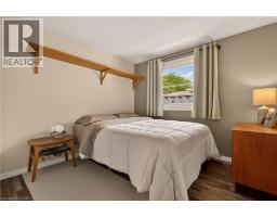 20 NORDALE Crescent - 22