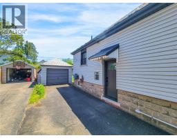 135 WEXFORD Avenue S - 24