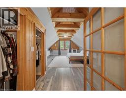 257 MAIN Street W - 28