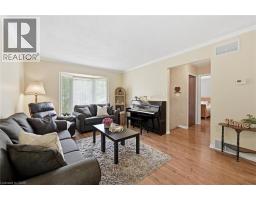 28 ROUSSEAUX Street - 12