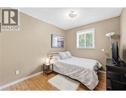 28 ROUSSEAUX Street - 17