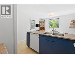 28 ROUSSEAUX Street - 23