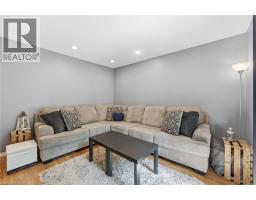 28 ROUSSEAUX Street - 39