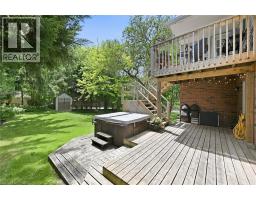 28 ROUSSEAUX Street - 41