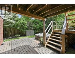 28 ROUSSEAUX Street - 47