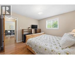 28 ROUSSEAUX Street - 8