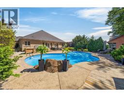 5 ROYAL TROON Drive - 40
