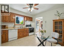 363 ROSELAWN Place - 13